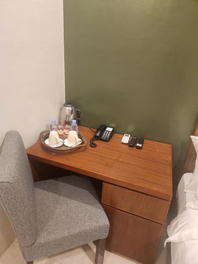 Hotel Herencia 625 Daraga  Екстериор снимка