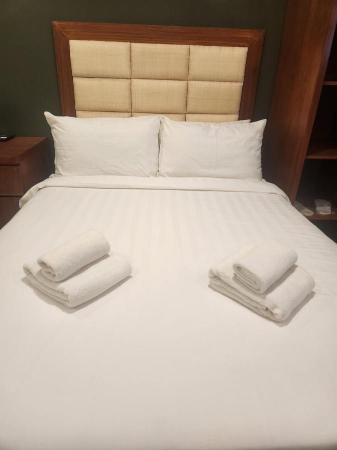 Hotel Herencia 625 Daraga  Екстериор снимка