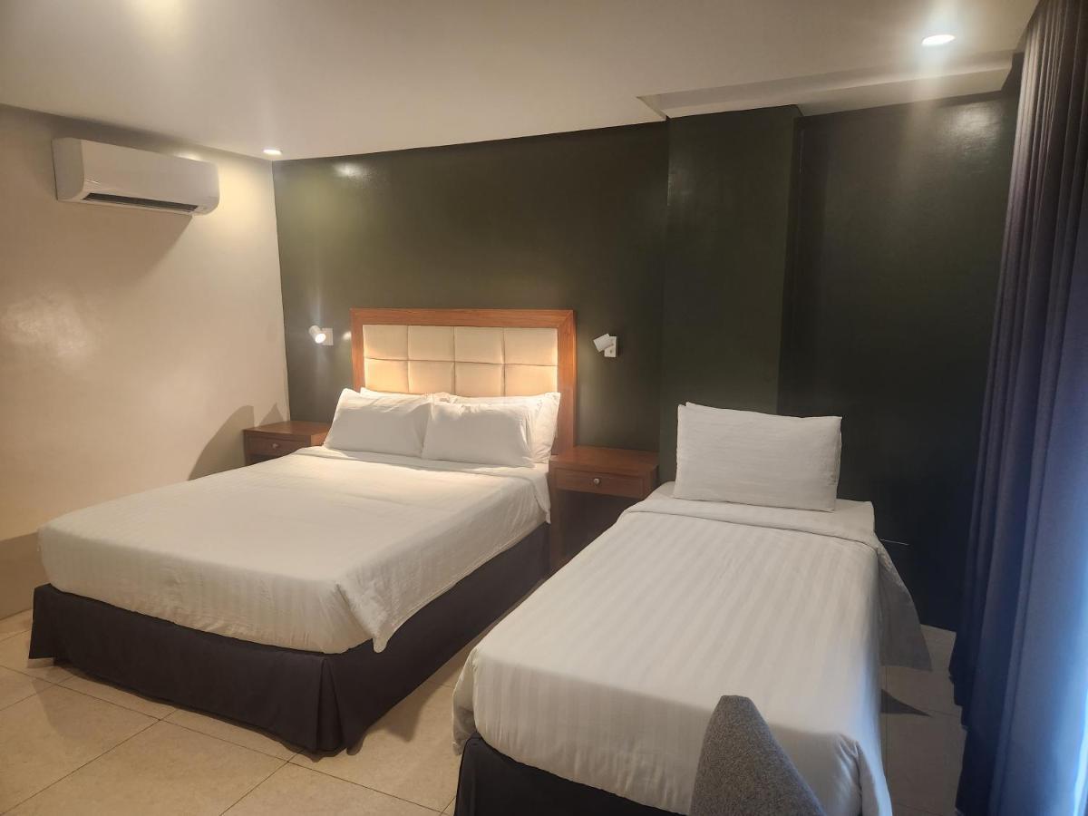 Hotel Herencia 625 Daraga  Екстериор снимка