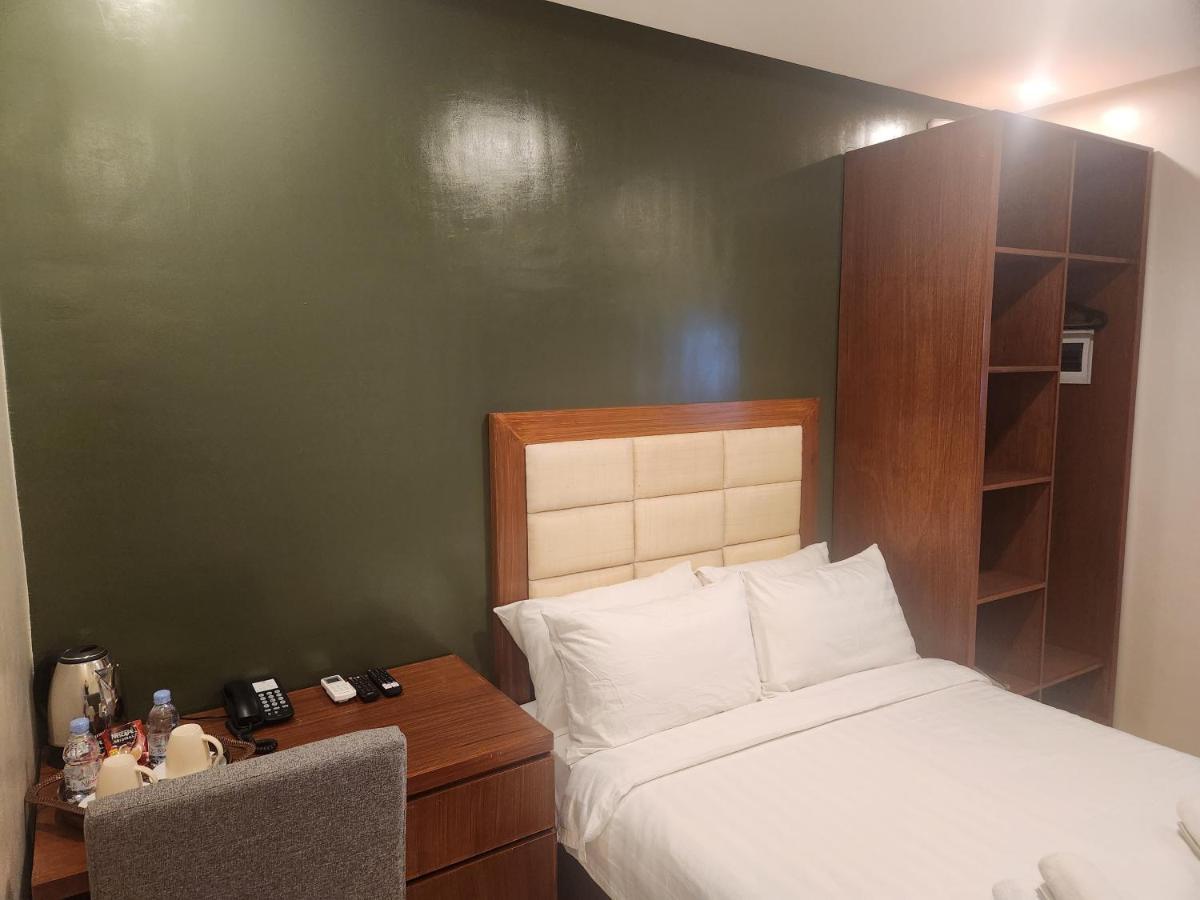 Hotel Herencia 625 Daraga  Екстериор снимка